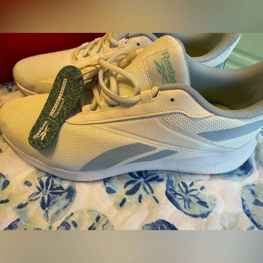 Reebok Energen Plus Women's Size 11 White Blue Running Shoe H00832 NWT